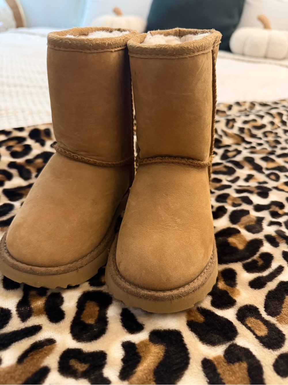 Kids waterproof Ugg